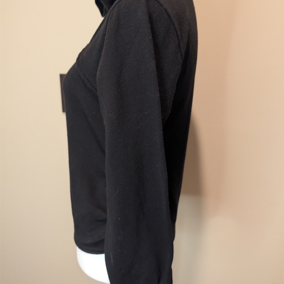 No Boundaries Black Pullover Cutout Hoodie - Picture 4 of 9